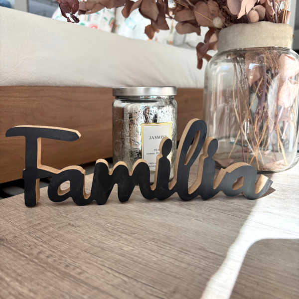 Familia - Image 2